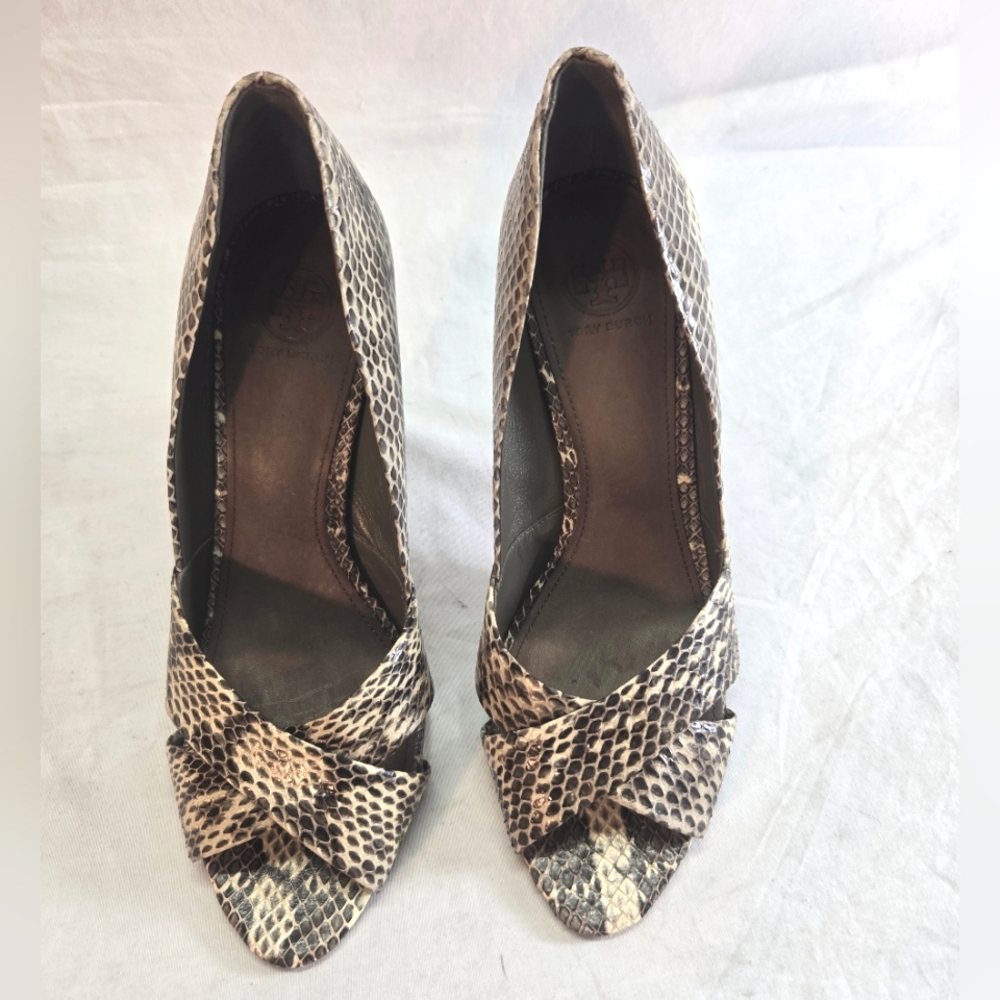 TORY BURCH Women’s 9M Amira Roccia Watersnake Criss Cross Open-toe 110mm Pump - Picture 3 of 7